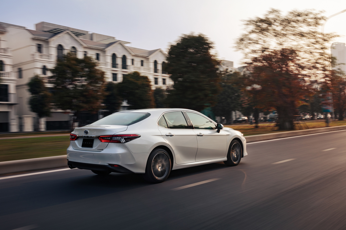 Toyota-Camry-9